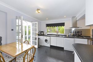 Photo 8- click for photo gallery